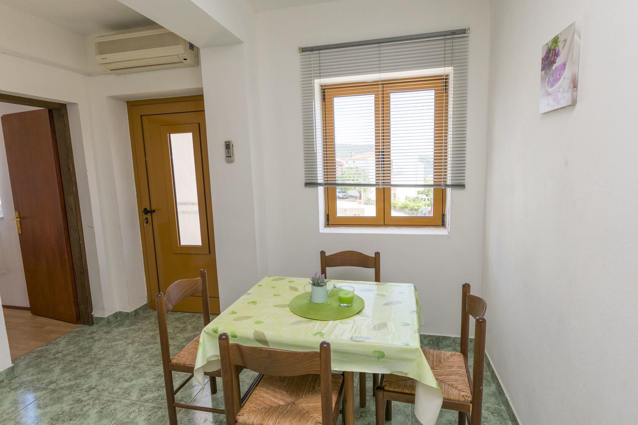 Apartments Ksenija Primošten Kültér fotó